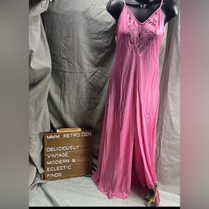 Val Mode Vintage Pink Nylon Full Length Long Chemise Slip | Small